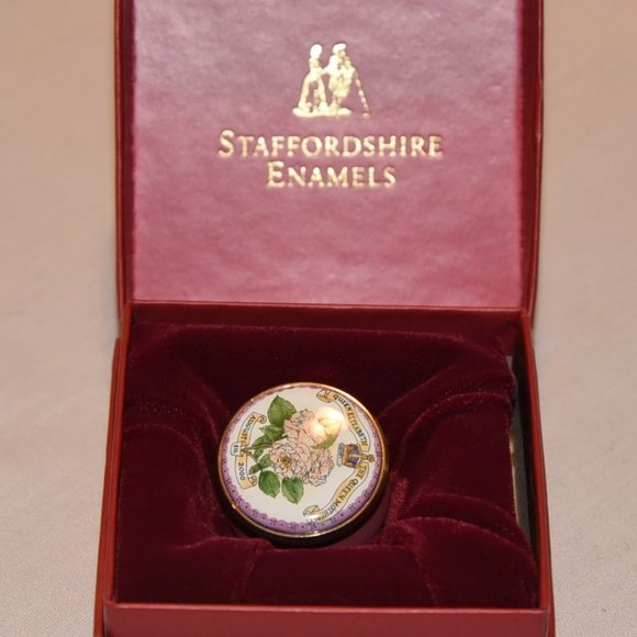 Staffordshire Enamels Elizabeth of Glamis Rose Queen Mother Rose of all Roses - Picture 1 of 7